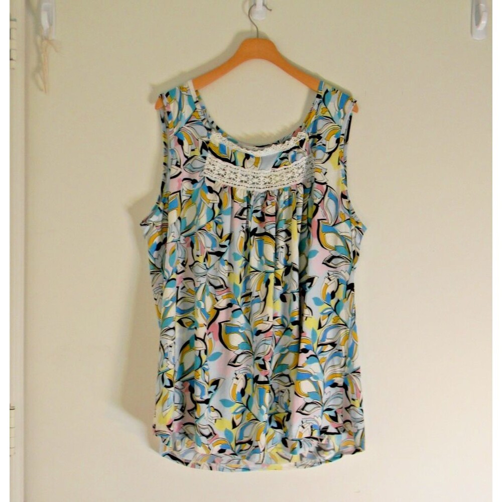 Stem & Vine Sleeveless Blue Black Floral Plus Tank Cami Career Size 1X NWOT